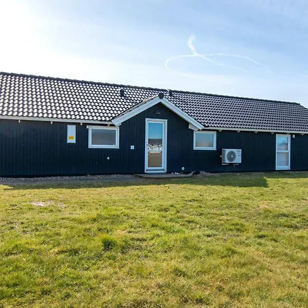 Holiday home 10 Person In Harbo Re