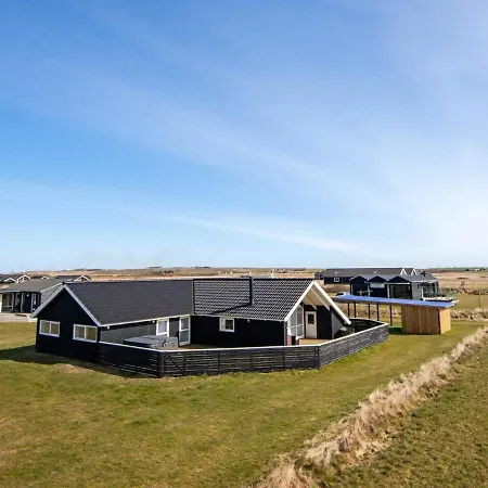 Holiday home 10 Person In Harbo Re
